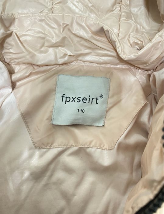 Продам зимние куртки