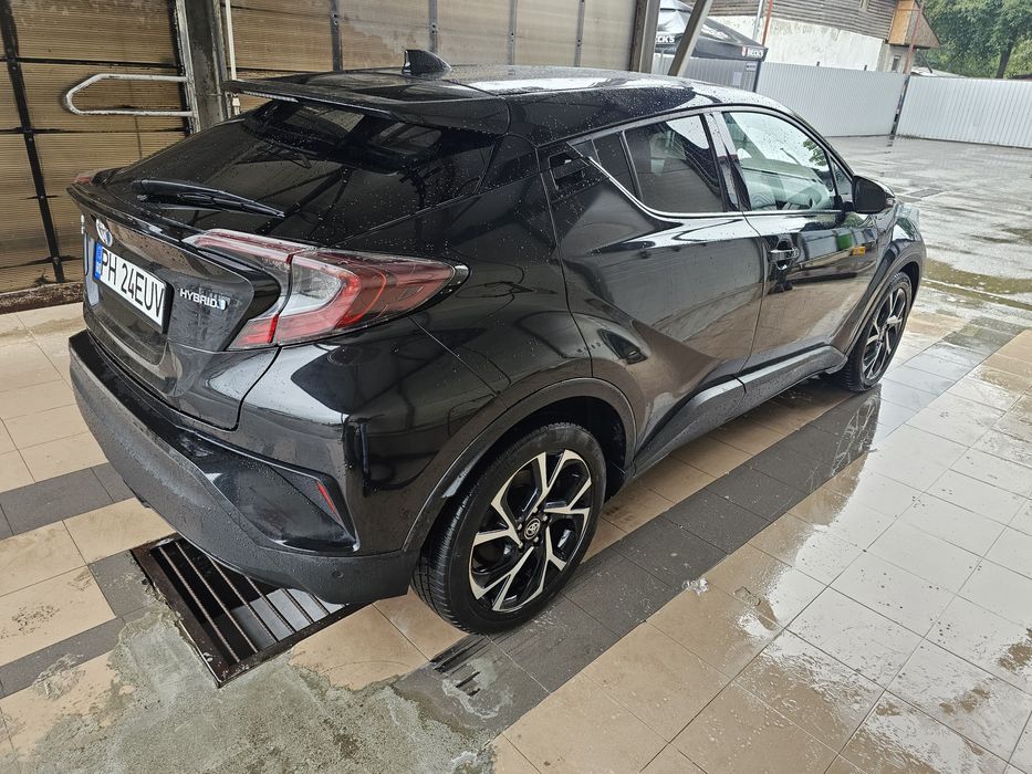 Toyota C HR an 2019