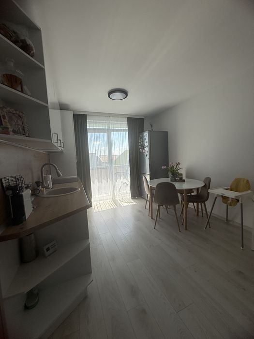 Inchiriez apartament Dumbrăvița