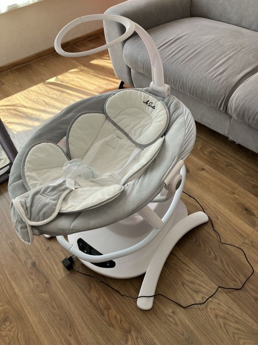 Бебешка люлка Cangaroo La Scala + подарък активна гимнастика