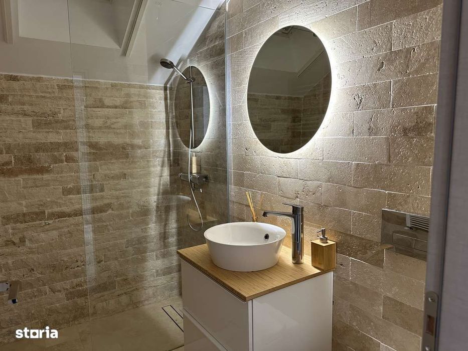 Apartament premium 3 camere PRIMA INCHIRIERE cu terasă, anexe, parcare