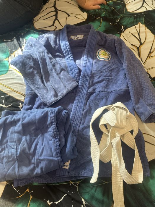 Продам Кимано для дзюдо