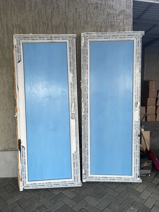 Дверь пластиковая