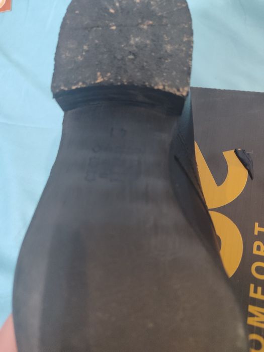 Эркаклар оёқ кийими