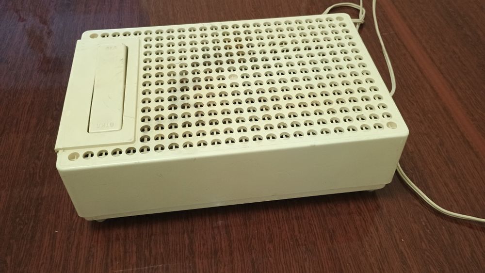 Стабилизатор сотилади арзон