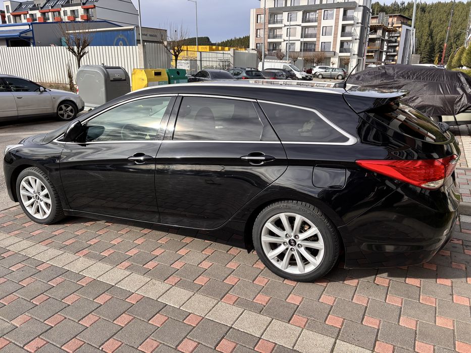 Хюндай i 40  автоматик 1.7 136кс