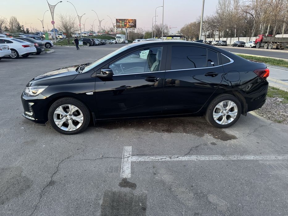 ONIX Premier 1.2 TURBO At (Euro)