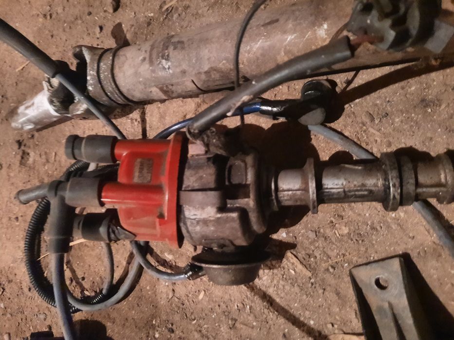 Продам запчасти на форд