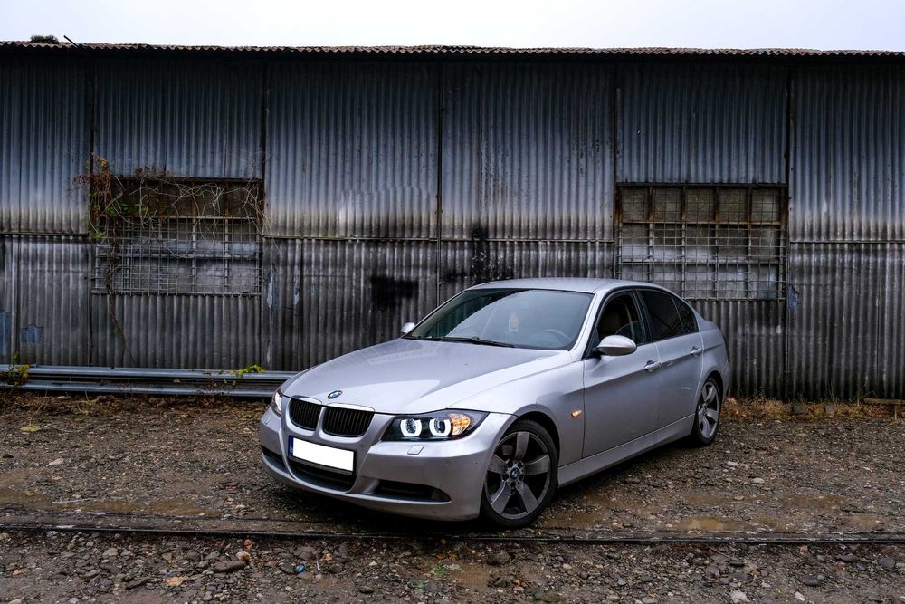 2. Faruri Xenon D1S BMW Seria 3 E90  Garantie 1 an