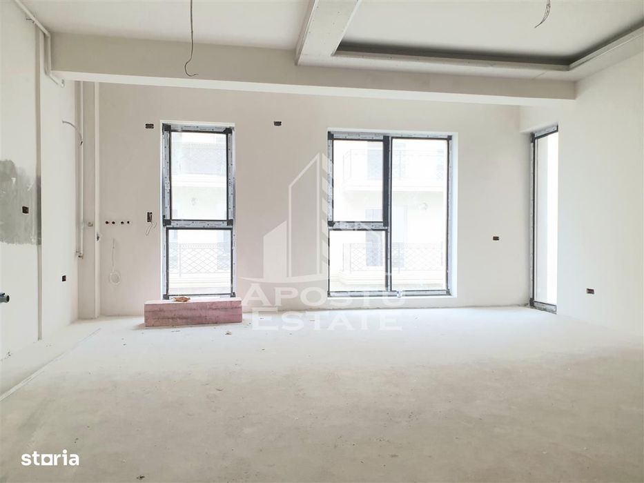 Apartament cu 2 camere etaj intermediar zona Unitatii Militare — fotografia 1