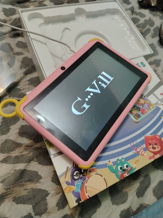 Detskiy planshet srochni sotiladi!