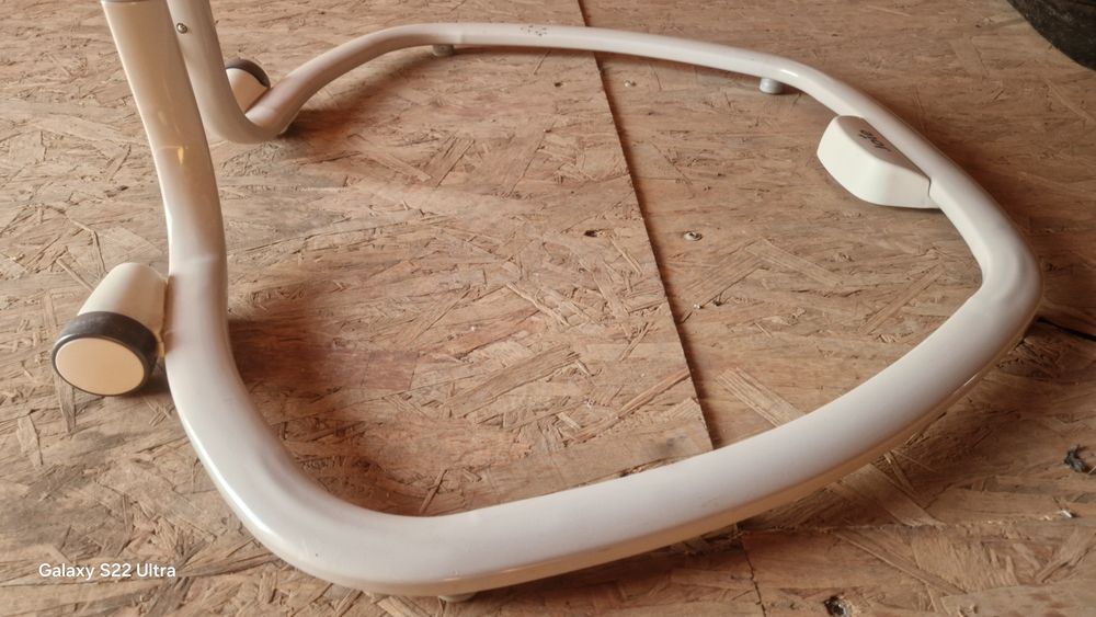 Leagăn bebeluși, JOIE