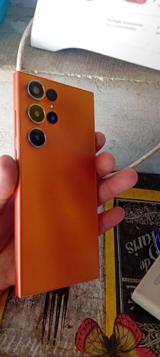 Vând telefon QUKITEL C61 ne folosit preț 600 ușor negociabil