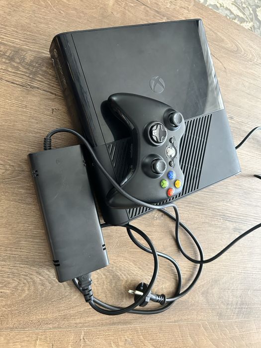xbox 360 e console