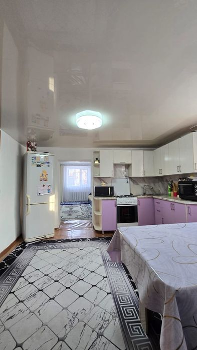 Продается 3 комн.дом район Кирпичный