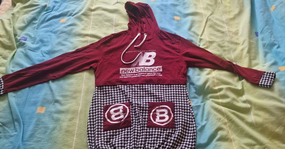 Продавам горнище/суйтчър/худи Ню баланс/ New balance