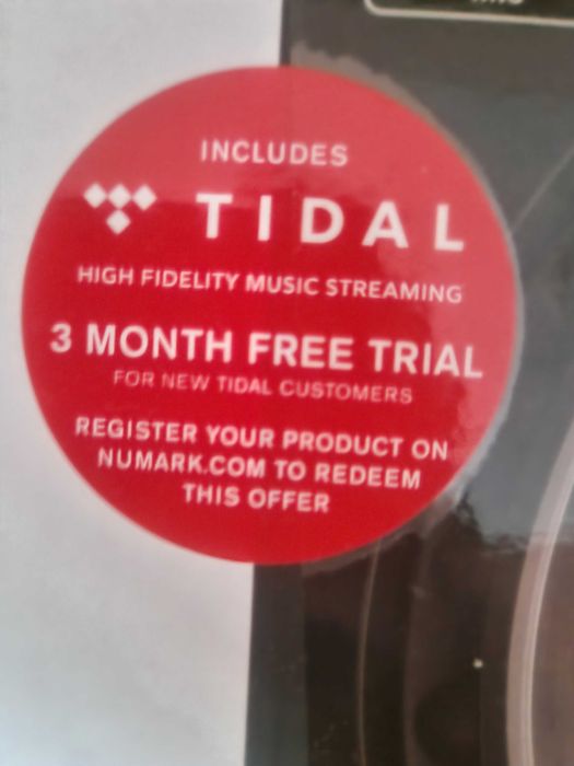 Numark Mixtrack Platinum FX