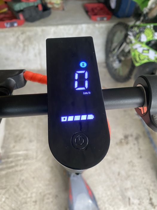 Trotineta electrica Xiaomi 4lite gen2 ca noua!