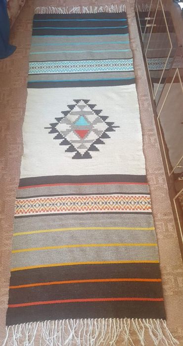 Изработване на ръчно тъкани черги