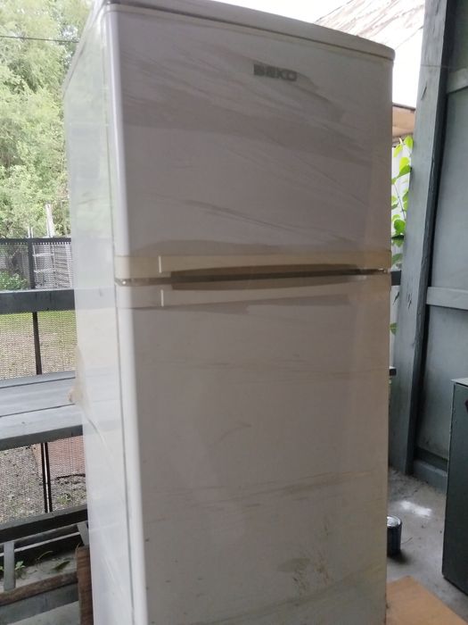 Продам холодильник Беко