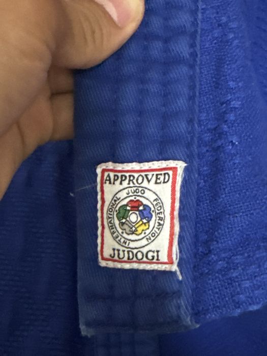 Продам кимоно сакура для дзюдо