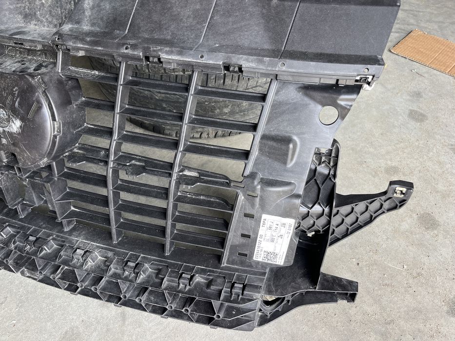 Маска VW T6 2019-Решетка радиатори