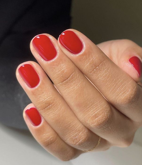 Unghii semi /gel la domiciliu (răsfăț la tine acasă)