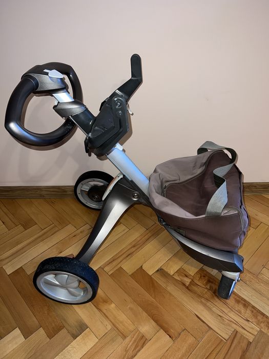 Stokke Explory V4 + комплект аксесоари
