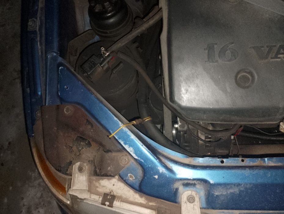 Продам автомобиль ваз 21124