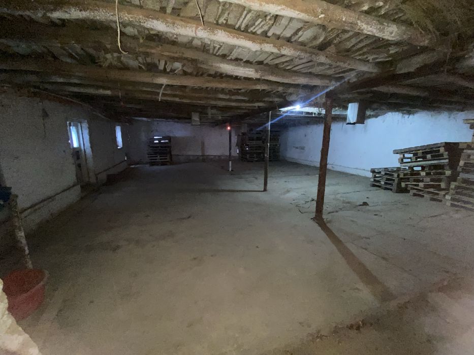 Сдается помешение в аренду под склад 500 квадратных метров