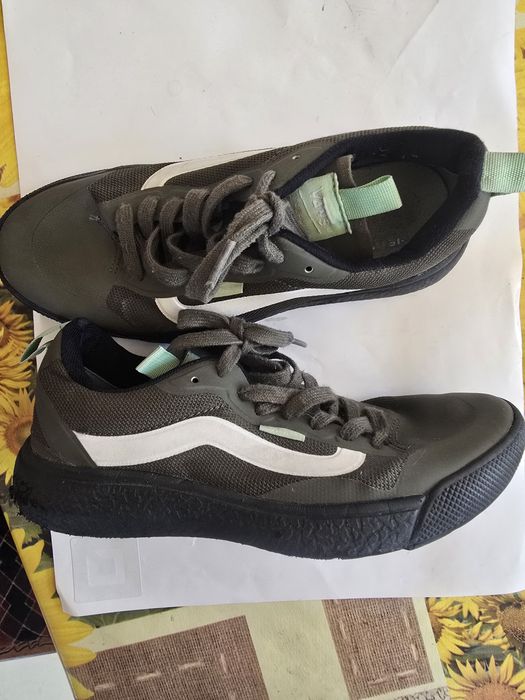 Pantofi sport băieti 35 "Vans"