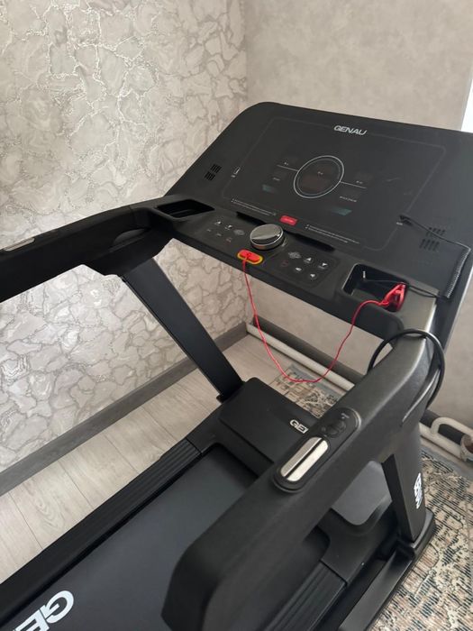 Продам беговую дорожку