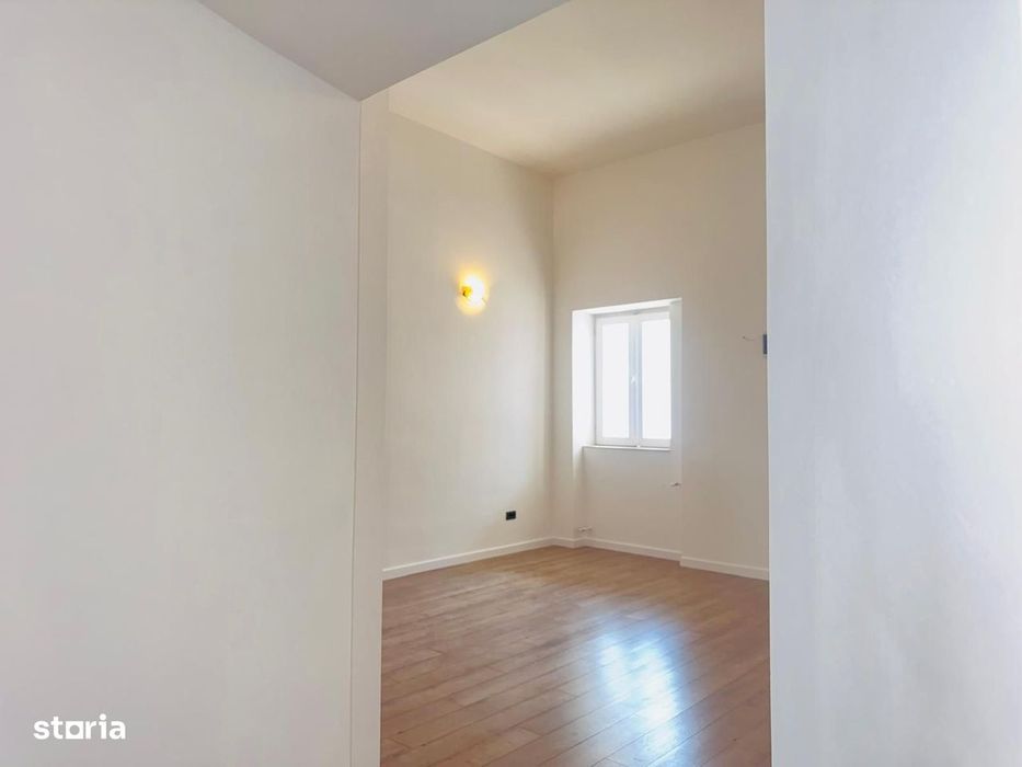 Apartament cu 3 camere, Ultracentral in Palatul Neumann