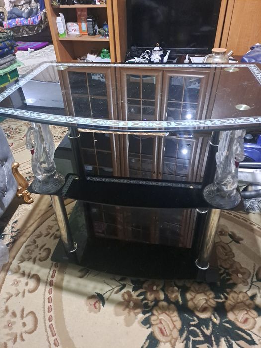 Продам подставка под телевизор