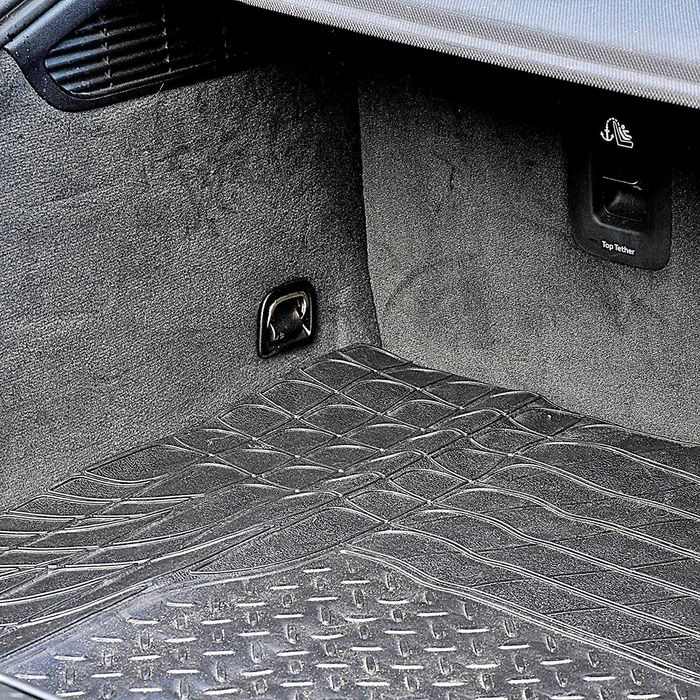 Гумена стелка за багажник 118x85 универсална