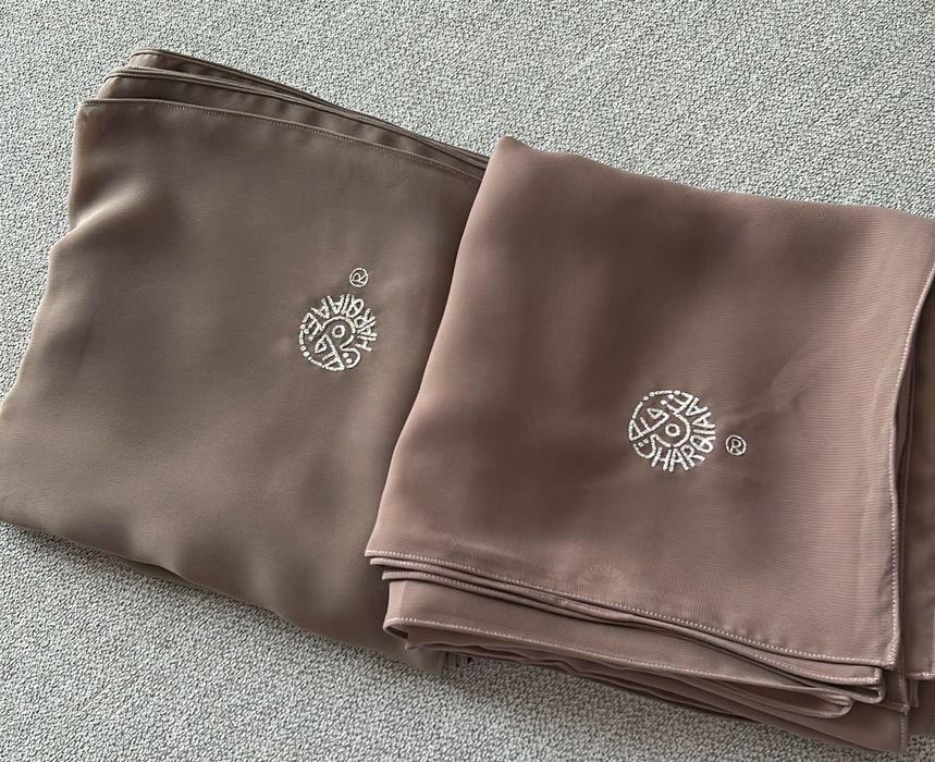 платки от бренда шарқия ( Саудовская Аравия)