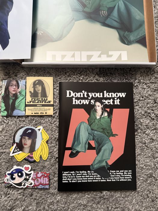 Album kpop NewJeans , Minji version cd box