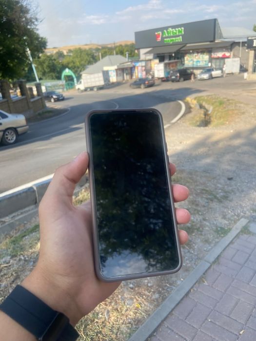 Samsung s22+ 128/8