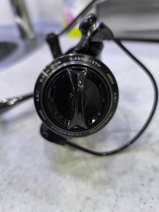 Риболовна макара KastKing Megatron 4000