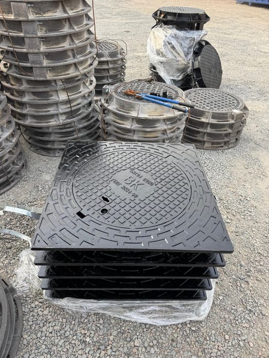 ВЧШГ Квадратные люки на шарнире и замке