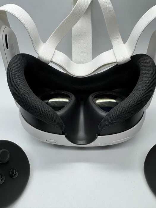 Ochelari VR Meta Quest 3 - 128Gb - Stare Excelenta - GARANTIE