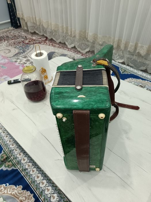 Aqardion sotiladi 400ming soʻm