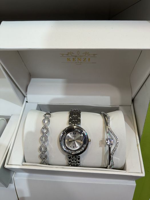 Set cadou ceas și brățara de dama