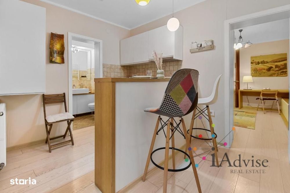 Garsonieră pretabilă pentru regim hotelier — Centru Istoric, Brașov — fotografia 3
