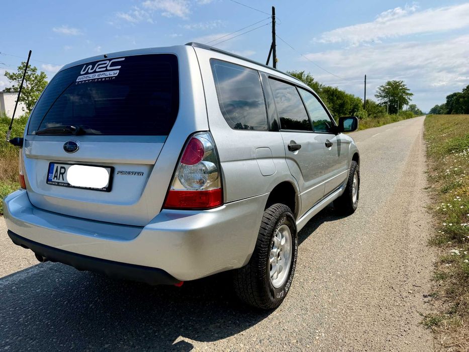Subaru Forester SG5 - 2.0 X , 158 hp, 2006