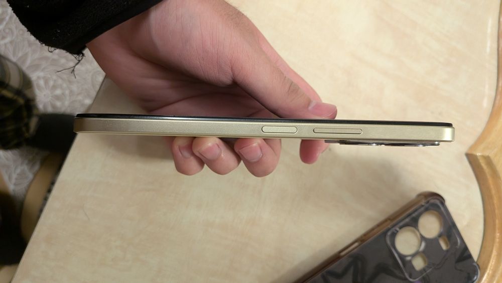 Vivo Y35 Б/У зарядка, коробка