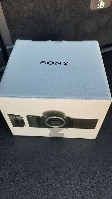 ФотокамераSony ZV-E10