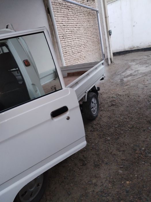 Labo sotiladi 2024    7.500 ev