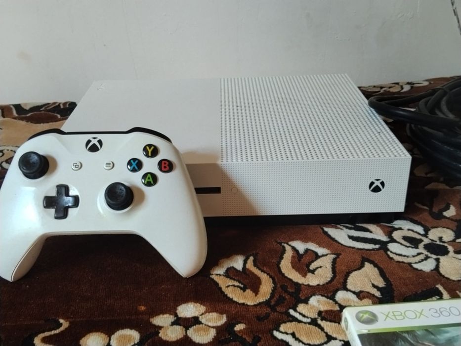 Xbox one S cu joystick