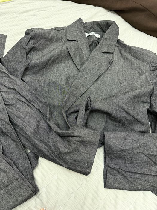 Все одежды 1500продается все шарфы